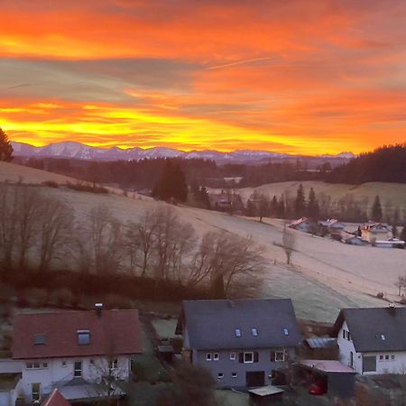 Ferienwohnung Bergblick Wangen Im Allgaeu Mit Garten, 2022 Komplett Renoviert Esterno foto